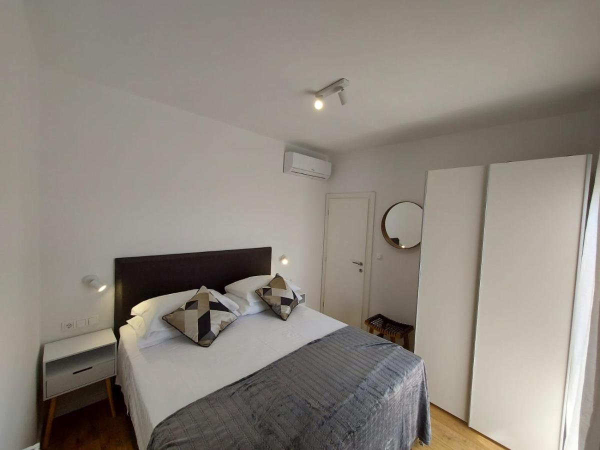 Apartmani Cvita Omis Exterior photo